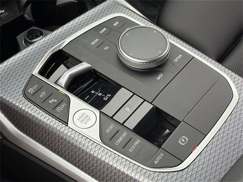 Used 2025 BMW M340i w/ Premium Package image 30