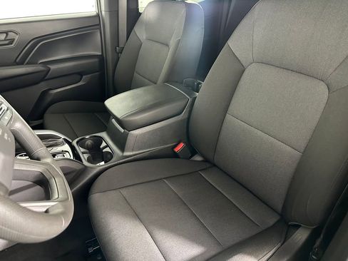 Used 2024 Chevrolet Colorado Trail Boss w/ Advanced Trailering Package image 25