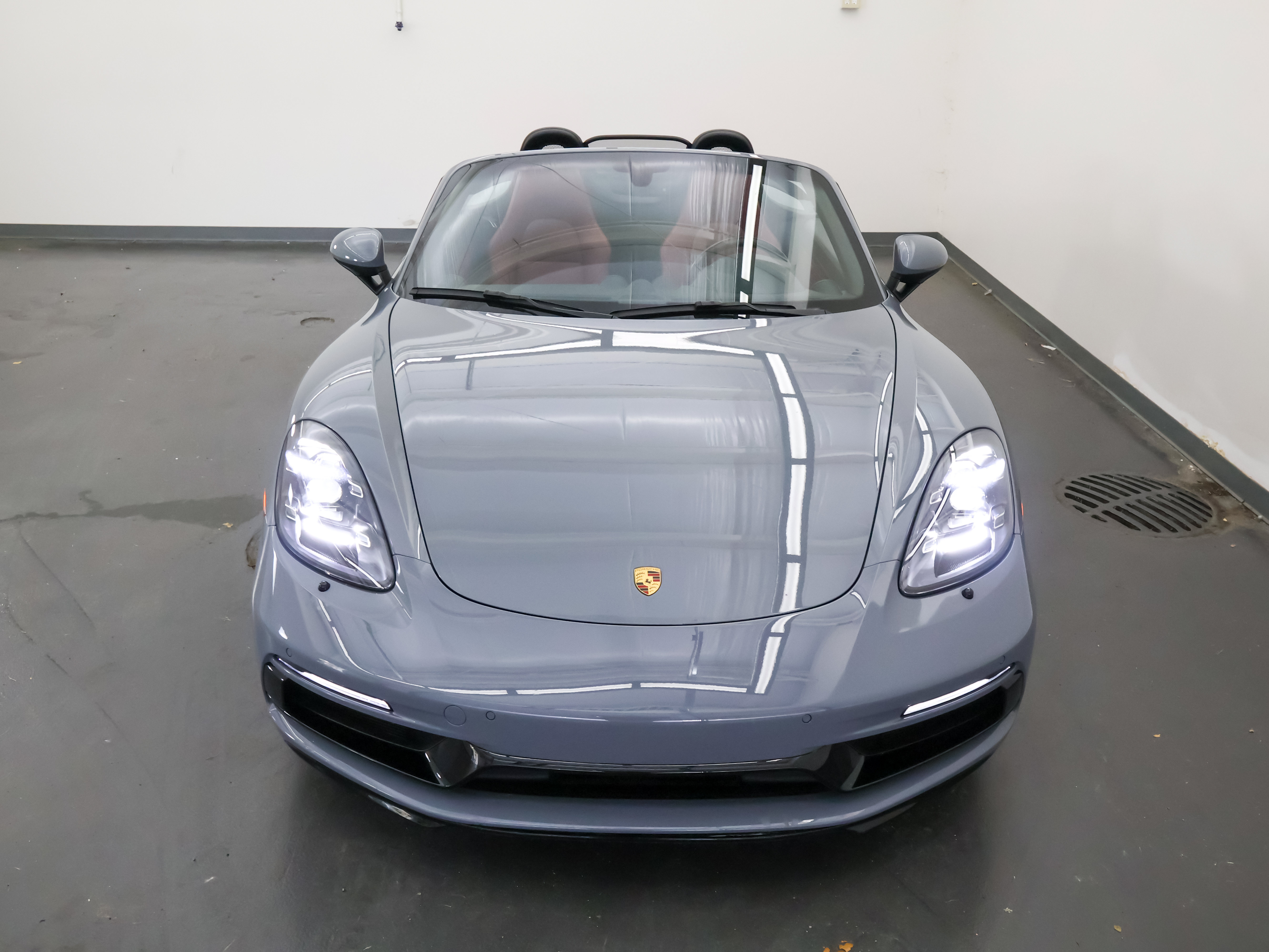 Used 2024 Porsche 718 Boxster GTS RWD image 10