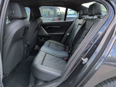 Used 2026 BMW 530i xDrive AWD/4WD image 14