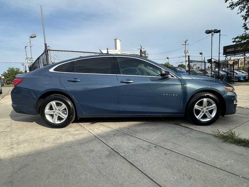 Used 2024 Chevrolet Malibu LS FWD image 4