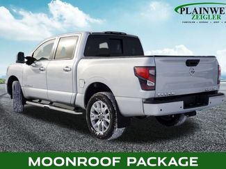 Used 2021 Nissan Titan SL w/ Moonroof Package video 2