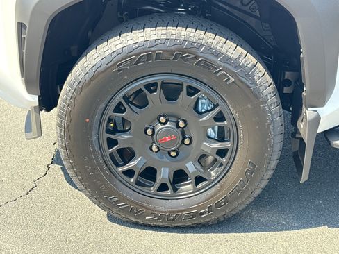 New 2026 Toyota 4Runner TRD Off-Road image 5