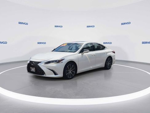 Used 2022 Lexus ES 350 w/ Luxury Package FWD image 4