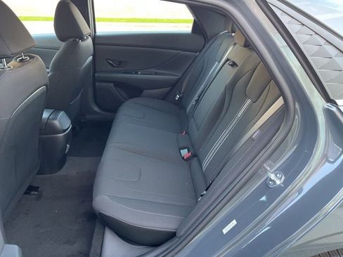 New 2026 Hyundai Elantra SEL Sport Premium image 24