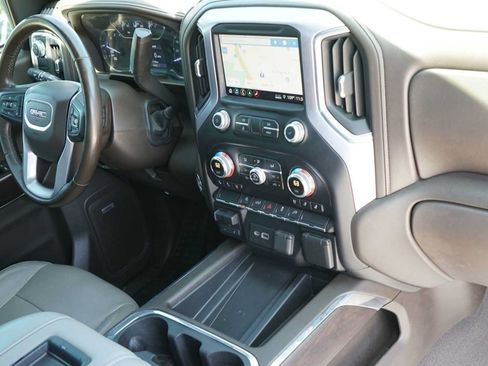 Used 2019 GMC Sierra 1500 SLT RWD image 25