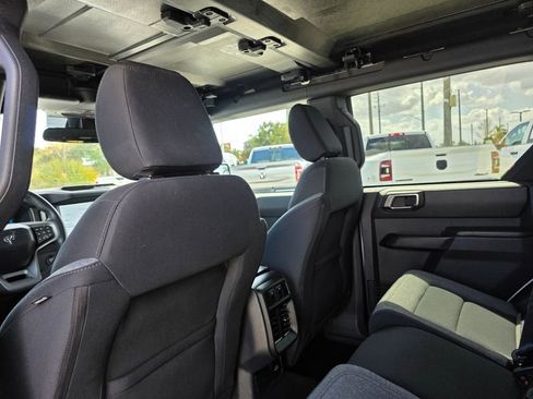Used 2025 Ford Bronco Big Bend image 19