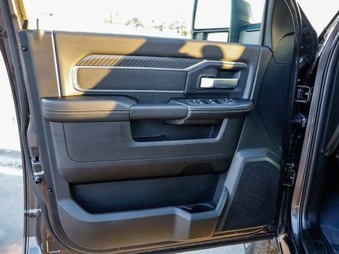 New 2026 RAM 2500 Big Horn AWD/4WD image 24