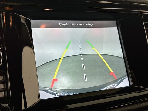 Used 2022 Dodge Durango GT image 13