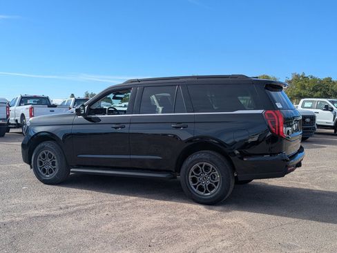 New 2026 Ford Expedition XL image 3