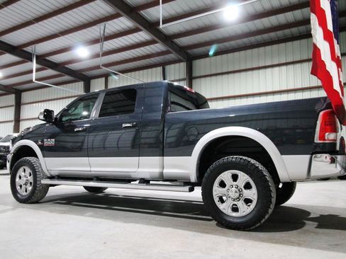 Used 2016 RAM 2500 Laramie image 7