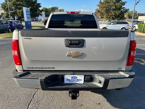 Used 2009 Chevrolet Silverado 2500 LT w/ Interior Plus Package AWD/4WD image 14