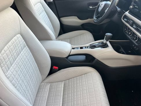 New 2027 Honda HR-V LX image 17