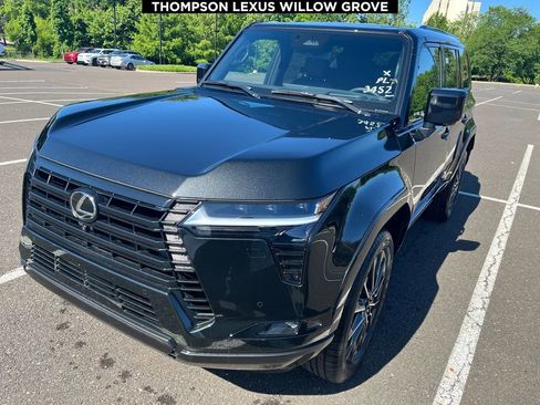 New 2026 Lexus GX 550 AWD/4WD image 1