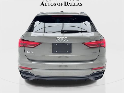 Used 2022 Audi Q3 2.0T Premium image 11