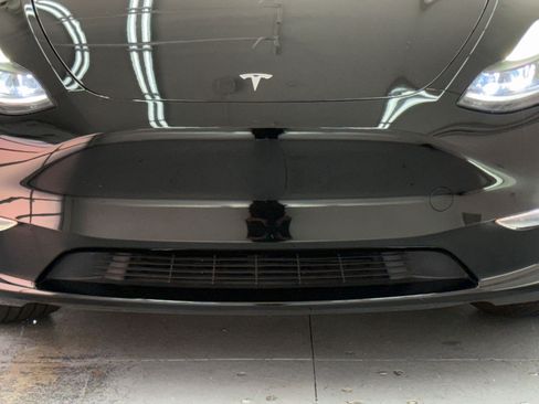 Used 2023 Tesla Model Y Long Range AWD/4WD image 22