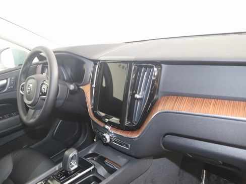 Used 2023 Volvo XC60 B5 Plus w/ Climate Package image 40