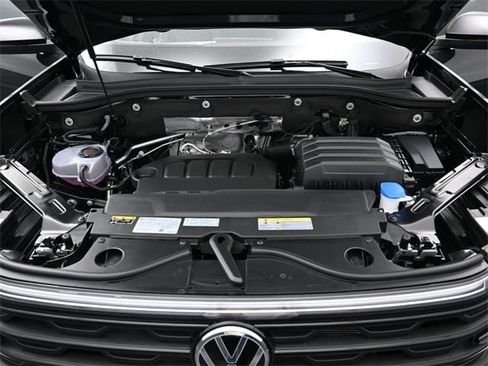 New 2026 Volkswagen Atlas Cross Sport SE image 15