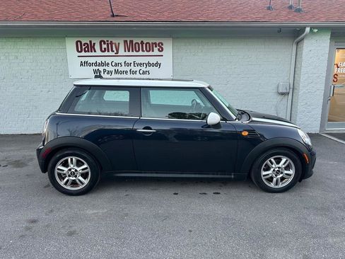 Used 2013 MINI Cooper Hardtop image 4
