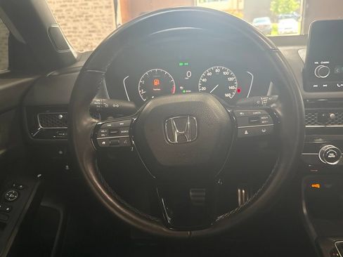 Used 2025 Honda Civic Sport image 18