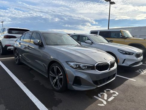 Used 2023 BMW 330i Sedan w/ Premium Package RWD image 2