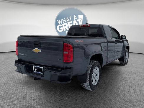 Used 2016 Chevrolet Colorado LT w/ LT Convenience Package image 3