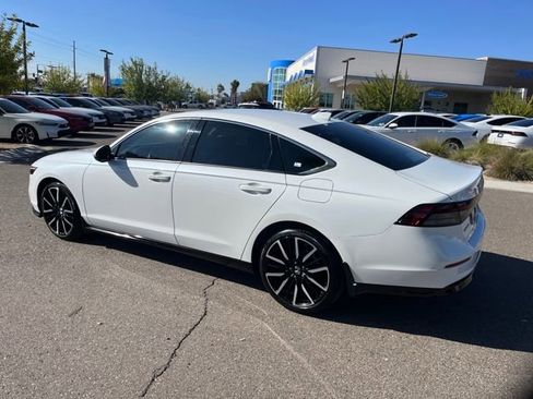 Certified 2023 Honda Accord Touring image 10