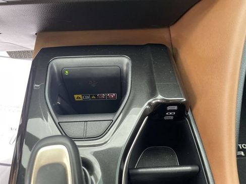 Used 2025 Toyota Crown Signia AWD/4WD image 24