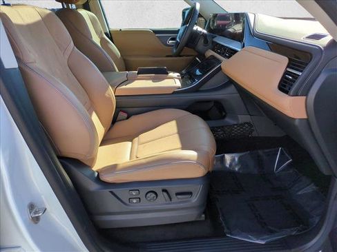 Used 2025 INFINITI QX80 Sensory w/ Exterior Package image 24