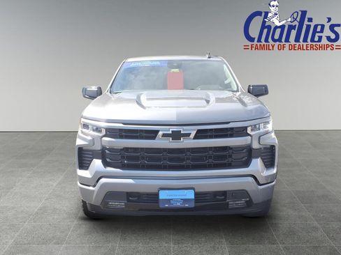 Used 2025 Chevrolet Silverado 1500 RST w/ Z71 Off-Road Package AWD/4WD image 2