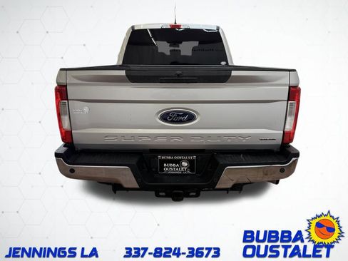 Used 2019 Ford F250 XLT w/ XLT Value Package image 5