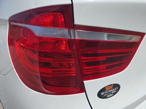 Used 2017 BMW X3 sDrive28i RWD image 33