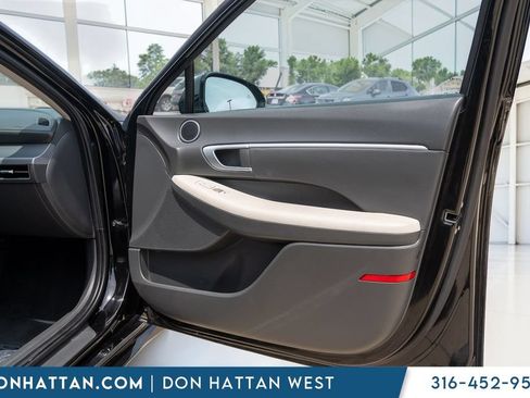 Used 2025 Hyundai Sonata SEL FWD image 24