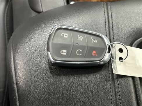 Used 2020 Cadillac Escalade Luxury image 32