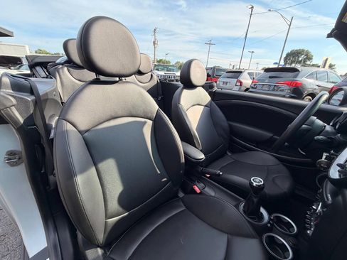 Used 2013 MINI Cooper S FWD image 25