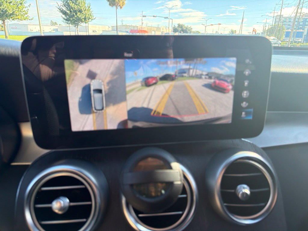 Used 2021 Mercedes-Benz GLC 300 image 10