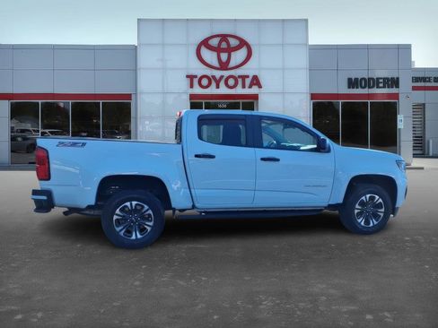 Used 2021 Chevrolet Colorado Z71 w/ Safety Package image 7