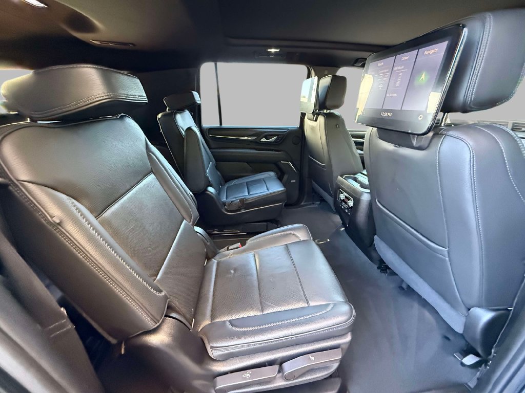 Used 2021 GMC Yukon XL Denali AWD/4WD image 16