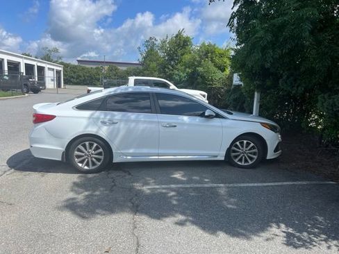 Used 2017 Hyundai Sonata Limited w/ Tech Package 03 FWD image 1