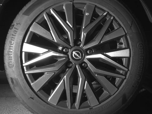 Used 2025 Nissan Altima 2.5 SV image 15