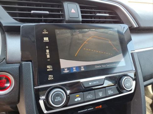 Used 2018 Honda Civic EX image 22