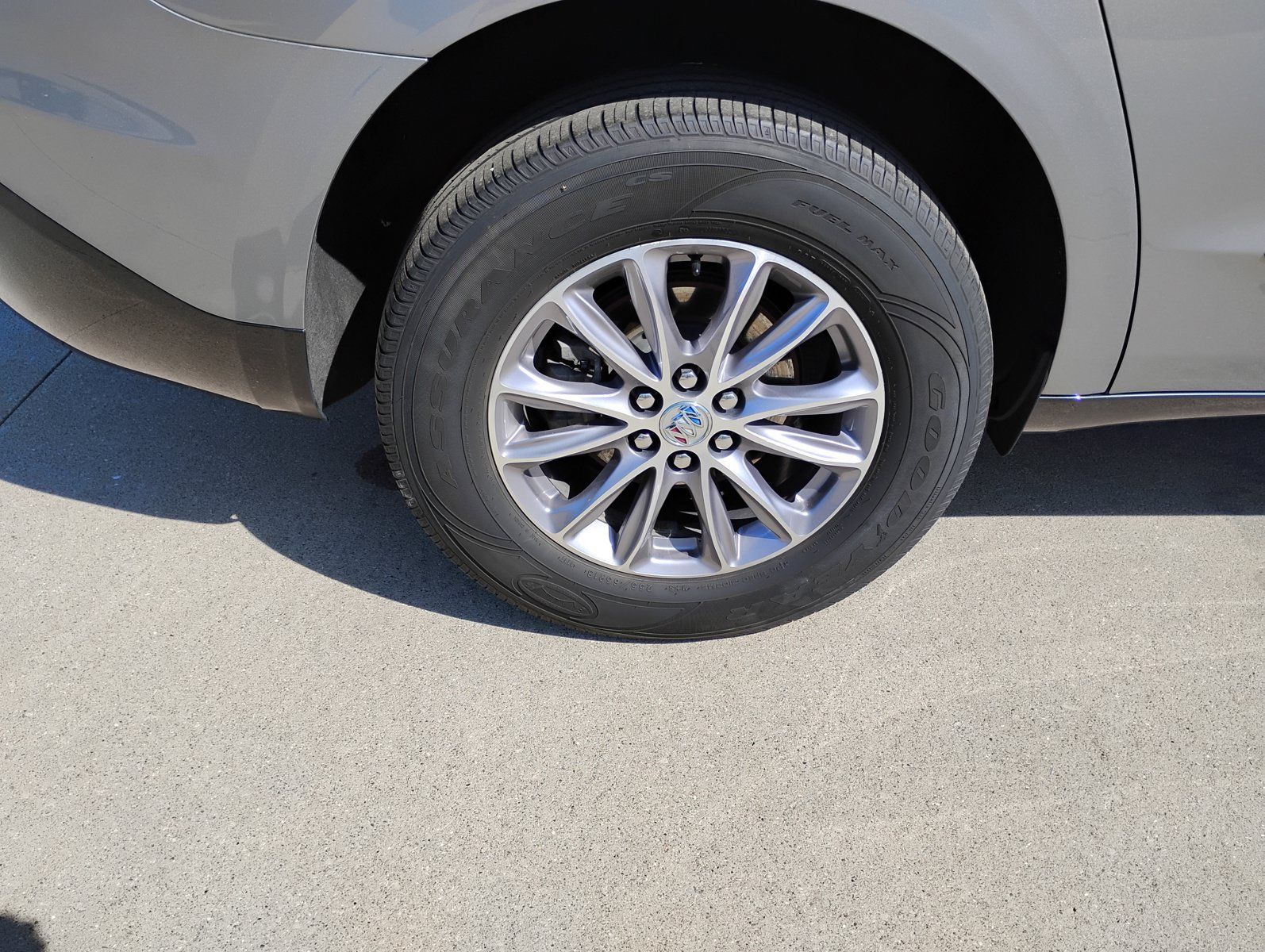 Used 2024 Buick Enclave Essence w/ Trailering Package, 5000 lbs. AWD/4WD image 31