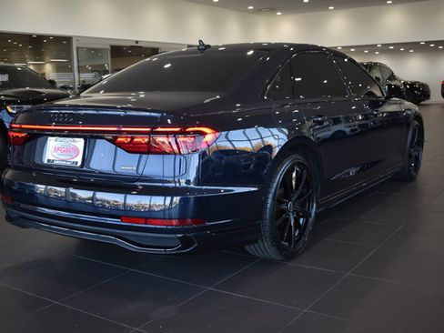 Used 2022 Audi A8 L 3.0T w/ Executive Package image 11
