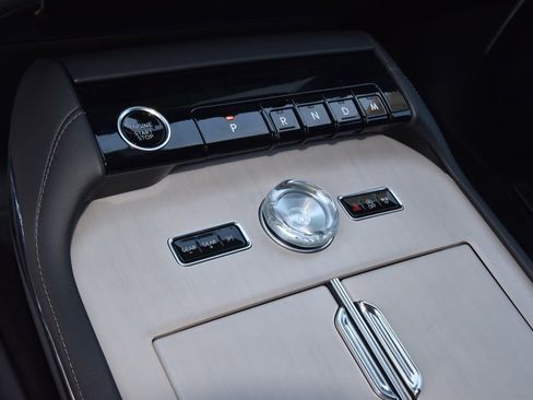 New 2025 Lincoln Navigator L Reserve w/ Jet Appearance Package image 33