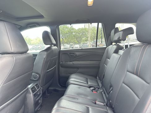 Used 2023 Honda Passport TrailSport image 22
