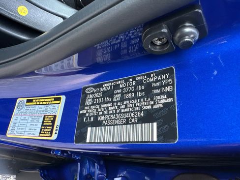 New 2025 Hyundai Venue SEL image 23