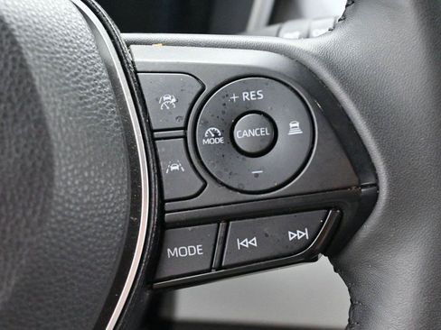 Used 2024 Toyota Corolla XSE FWD image 18