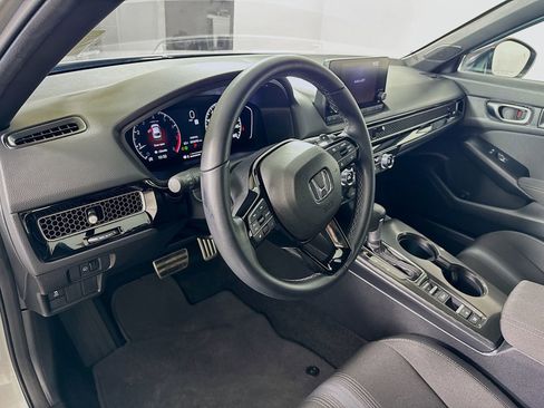 Used 2025 Honda Civic Sport image 13