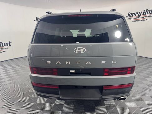 Used 2026 Hyundai Santa Fe SEL FWD image 8