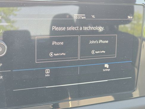 Used 2025 Volkswagen Jetta Sport FWD image 4